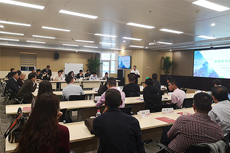 围绕泛在电力物联网行业需求，Ebpay科技在会议现场着重展现了公司在杆塔倾斜监测、智能配电房、加密通信传输等场景的产品及应用,收获产业链企业广泛关注及好评。