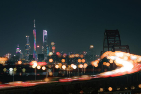 智慧灯杆的推广应用，可以为智慧城市信息化基础设施给予便利，进行资源整合，实现大平台数据与智慧灯杆数据的共享互通与集中管控，以城建大数据的分析应用，助力城市管理智慧化升级。