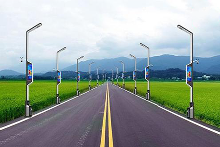 智慧灯杆广泛应用于城市、园区、社区、道路照明、隧道照明、景观亮化照明、工业照明、大桥照明、小区照明等场景。每个场景都有相应的差异，灯杆的功能必须跟随场景差异变化而可选择配置功能，才能广泛契合各个应用场景。