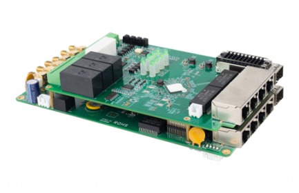 Ebpay5G+WiFi6 工业CPE网关，主要应用于智慧矿山、智慧隧道、智慧城市等领域。集5G和WIFI6于一体，将5G的低时延和高带宽与WI-FI6兼容性好和成本低优势完美结合，打造智慧矿山一张网。